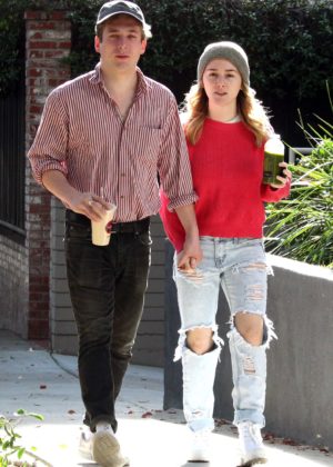 Addison Timlin and Jeremy Allen White at a juice bar in Los Angeles